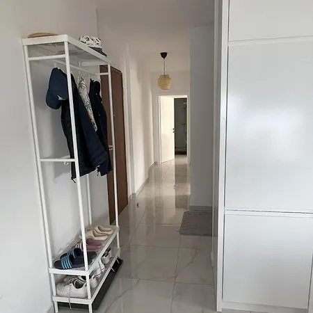 Casa Saraci White 1