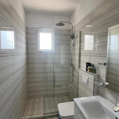 Casa Saraci White 1