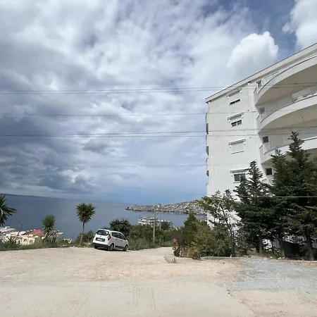 Casa Saraci White 1